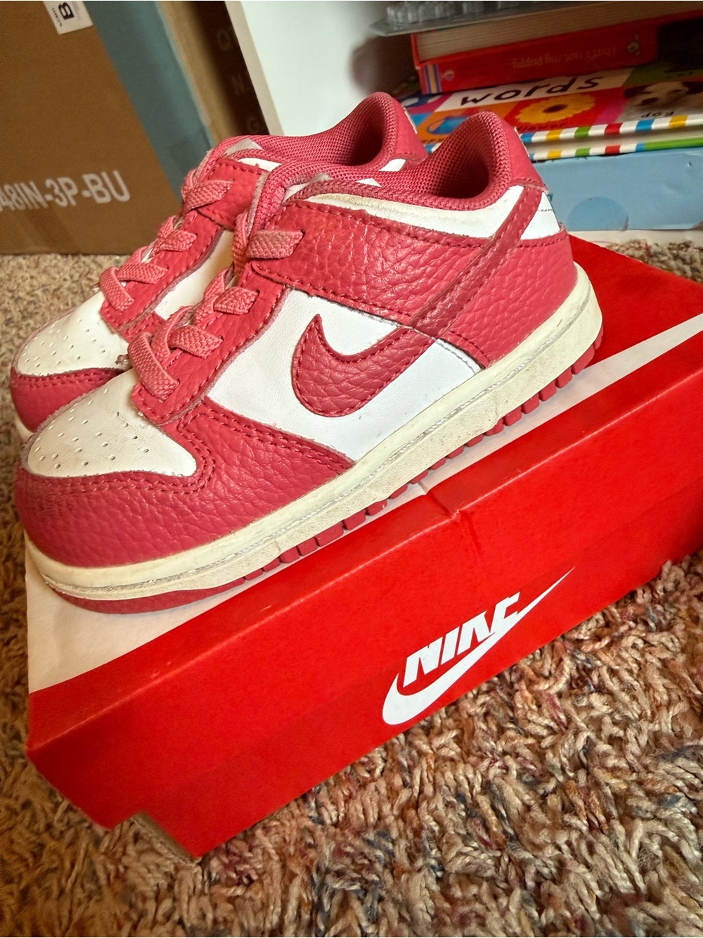 Nike Kids' Dunk Sneakers in Pink and White size 8C